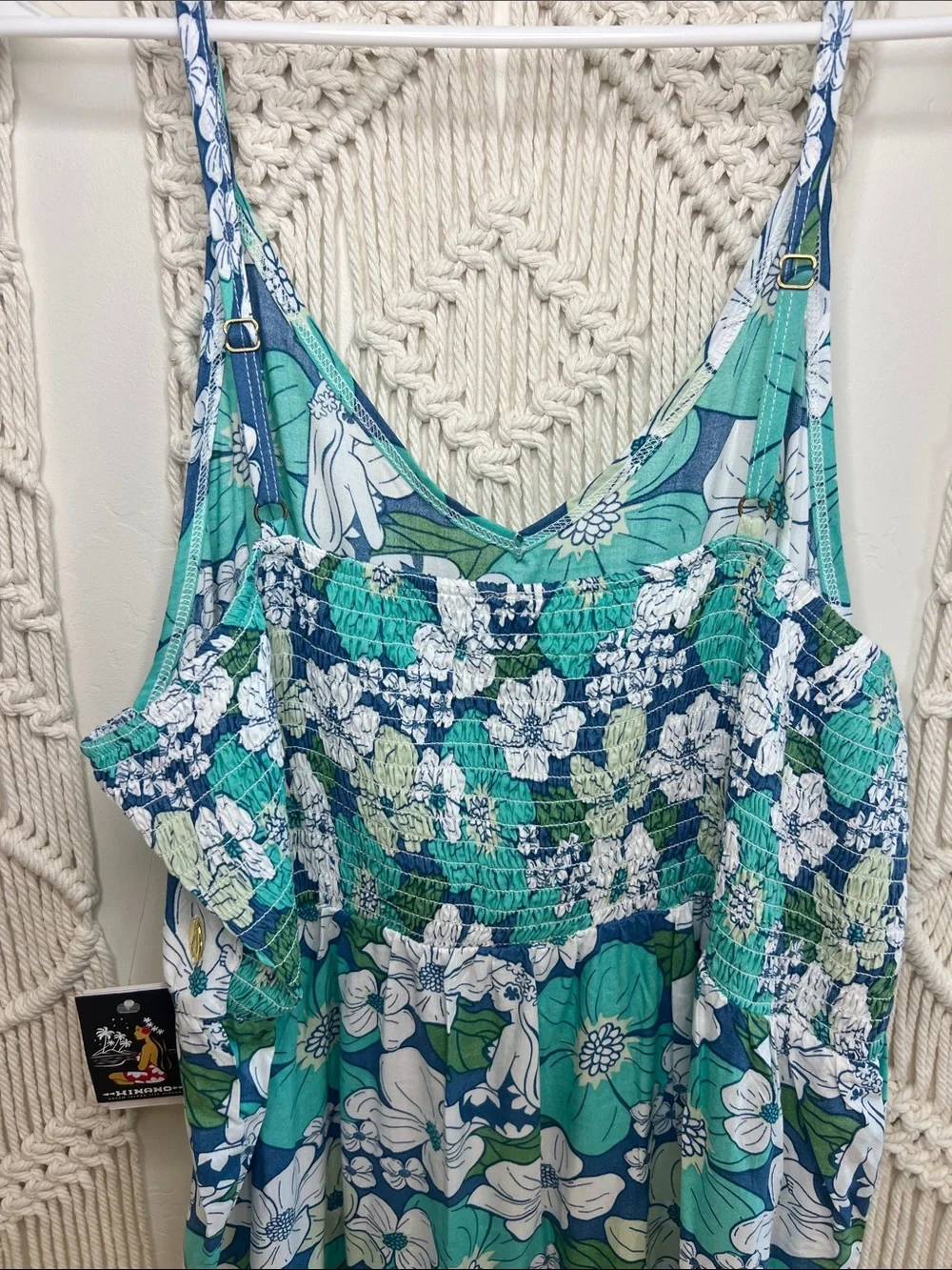 Hinano lightweight sleeveless